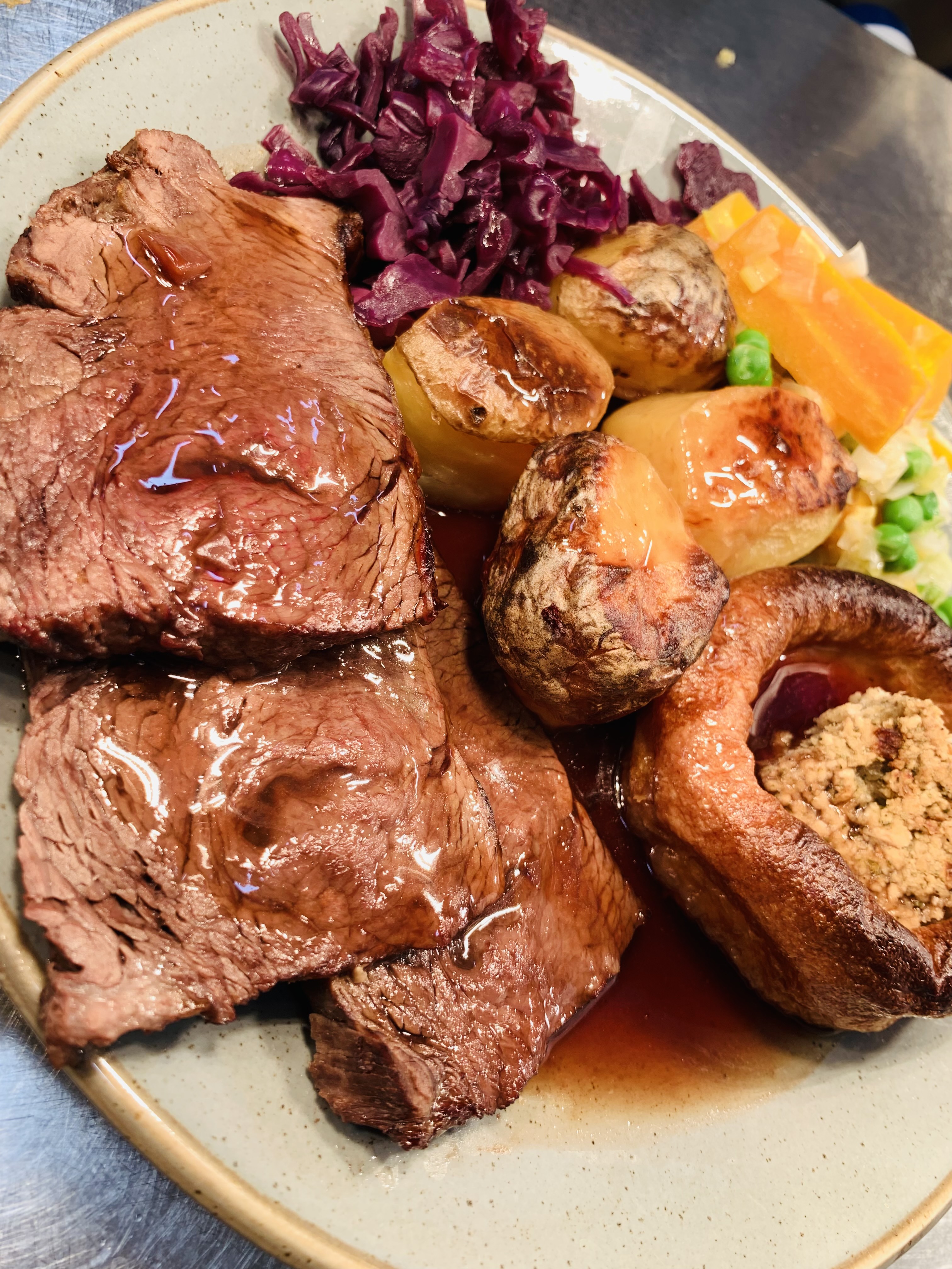 gallery-the-yew-tree-at-longhope