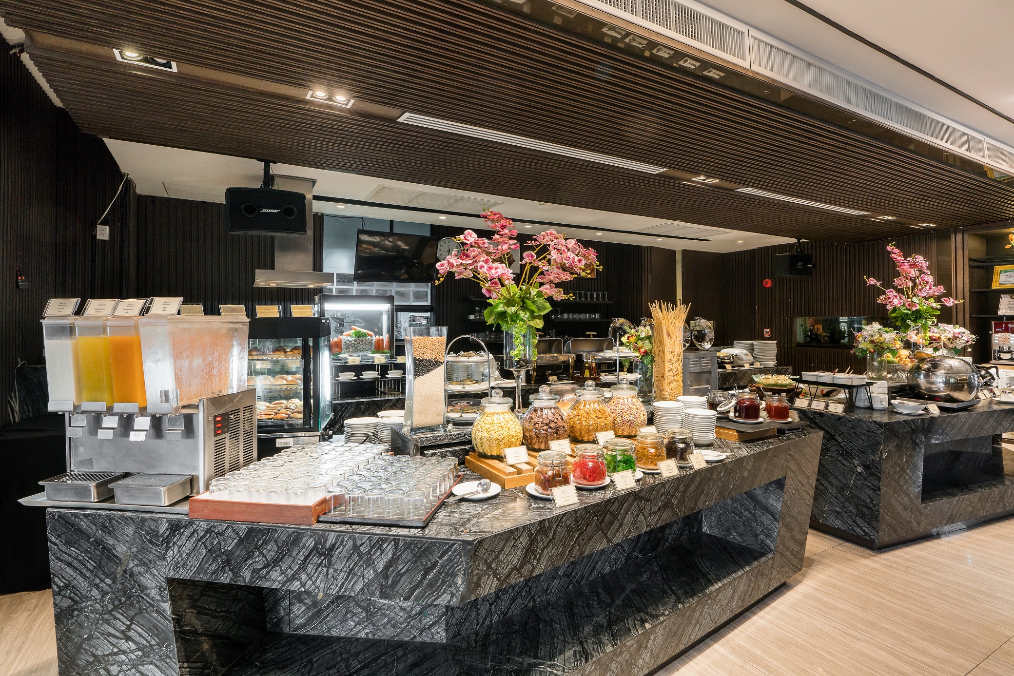 Line Buffet Breakfast