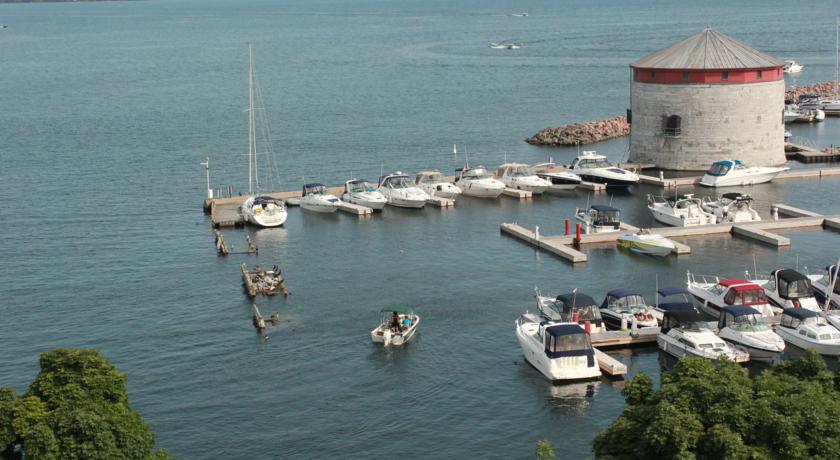 Gallery | Confederation Place Hotel