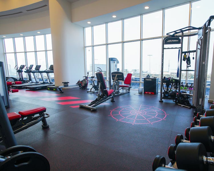 Fitness center in Levels Tower Apartments