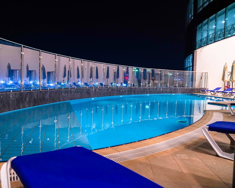 Outdoor Swimming Pool in Levels Tower Apartments