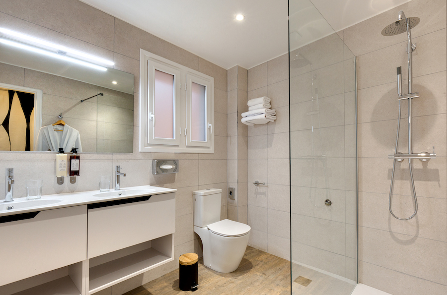 Salle de bains de l'appartement Saint Vincent à Collioure