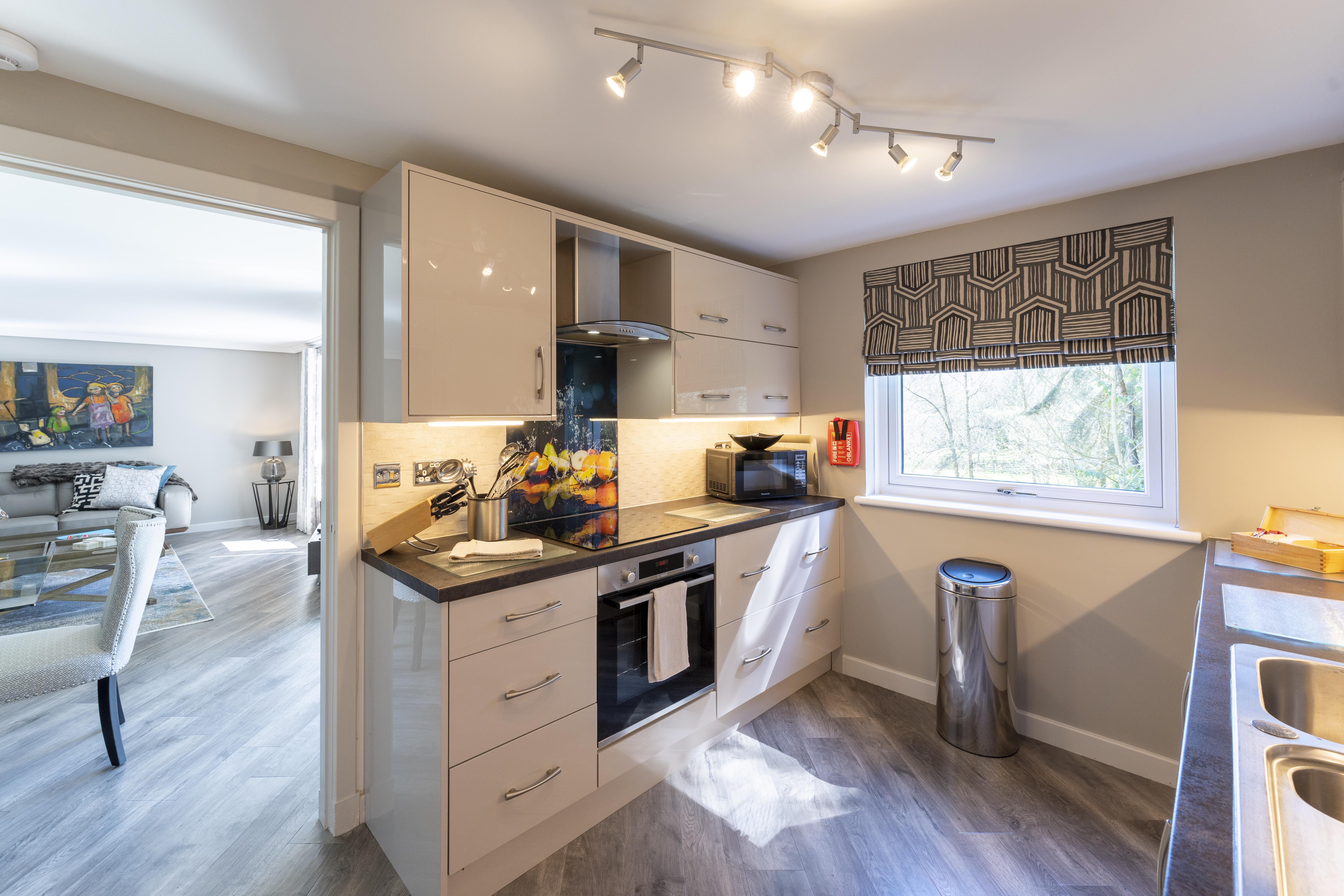 Gleneagles Apartments Kitchen