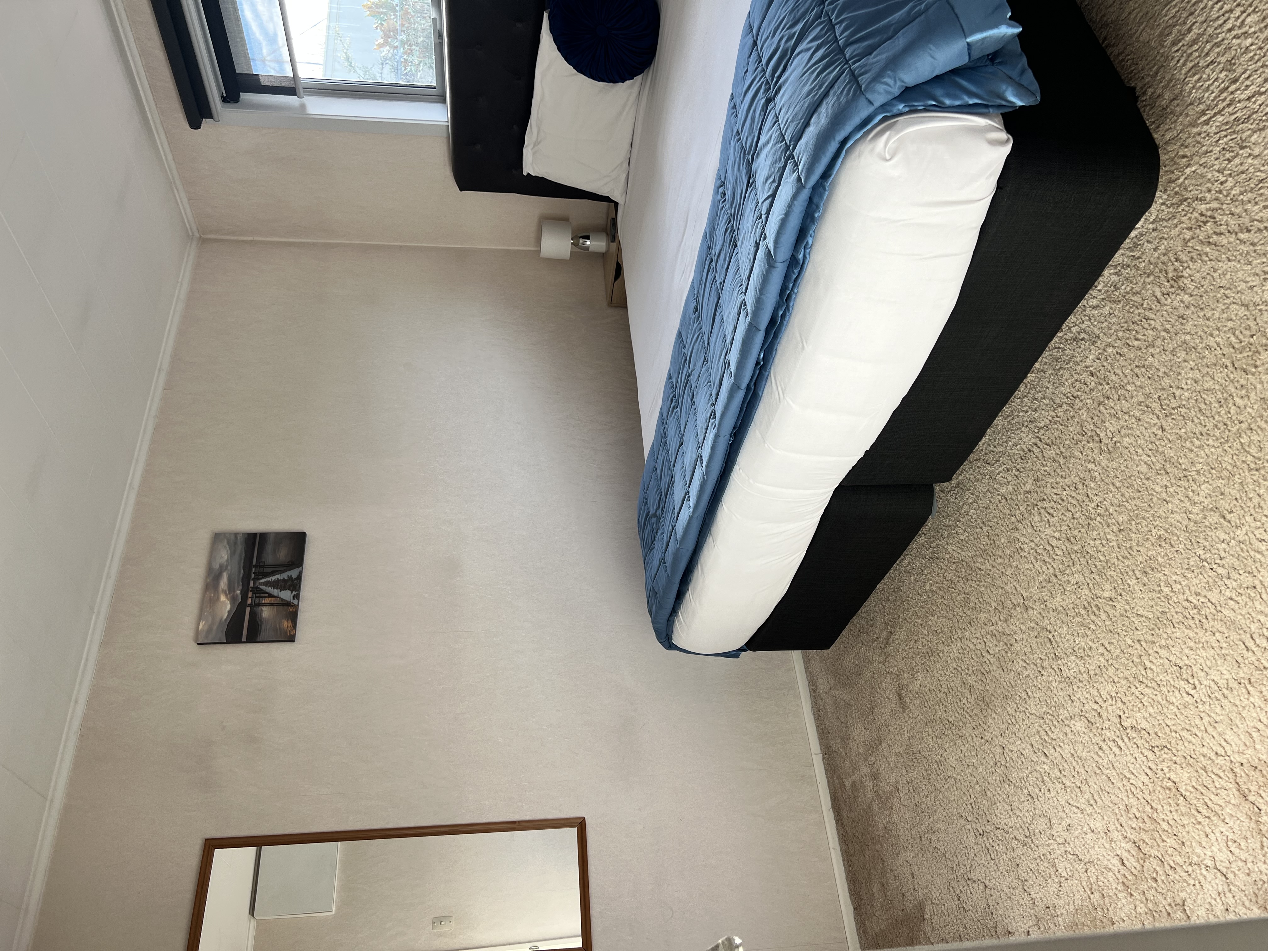 One-bedroom, bedroom