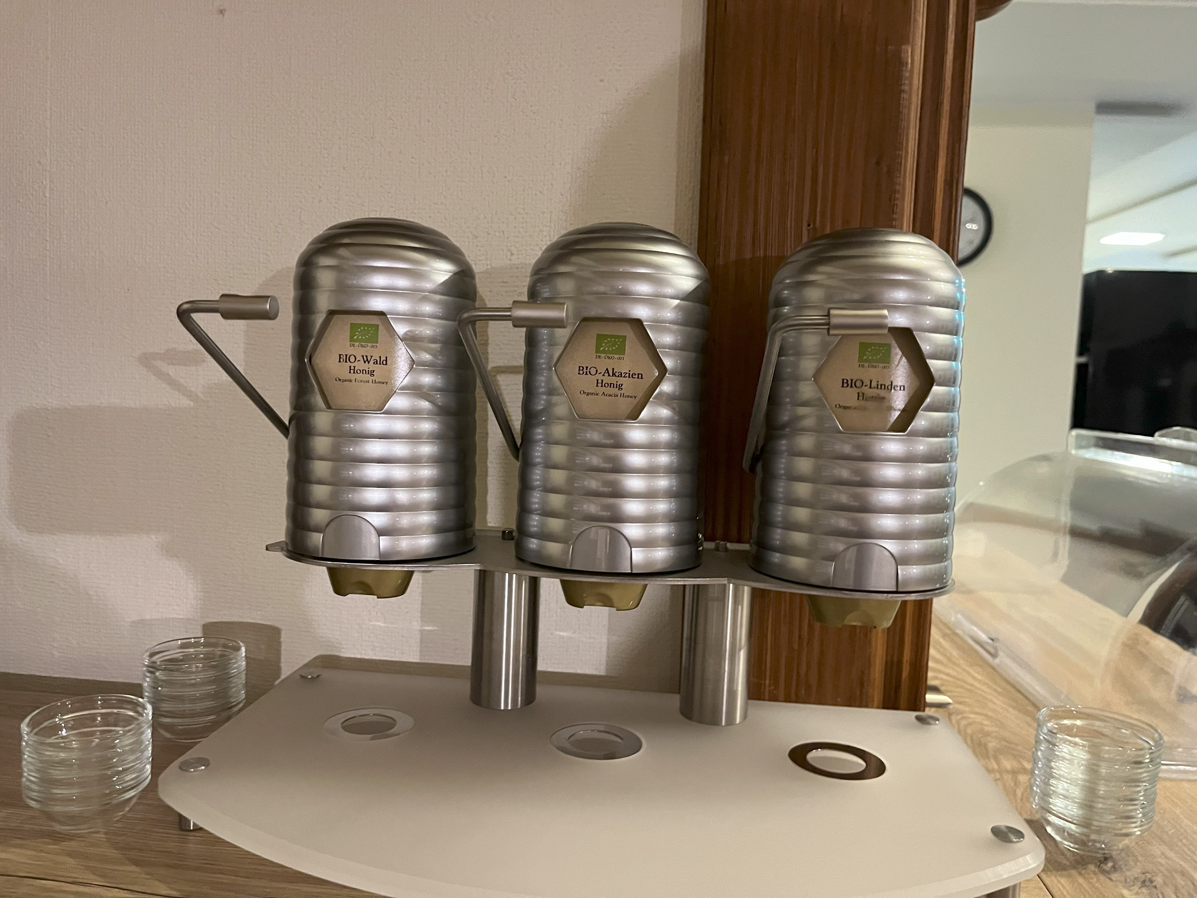 Frühstücksbuffet "Honigspender"