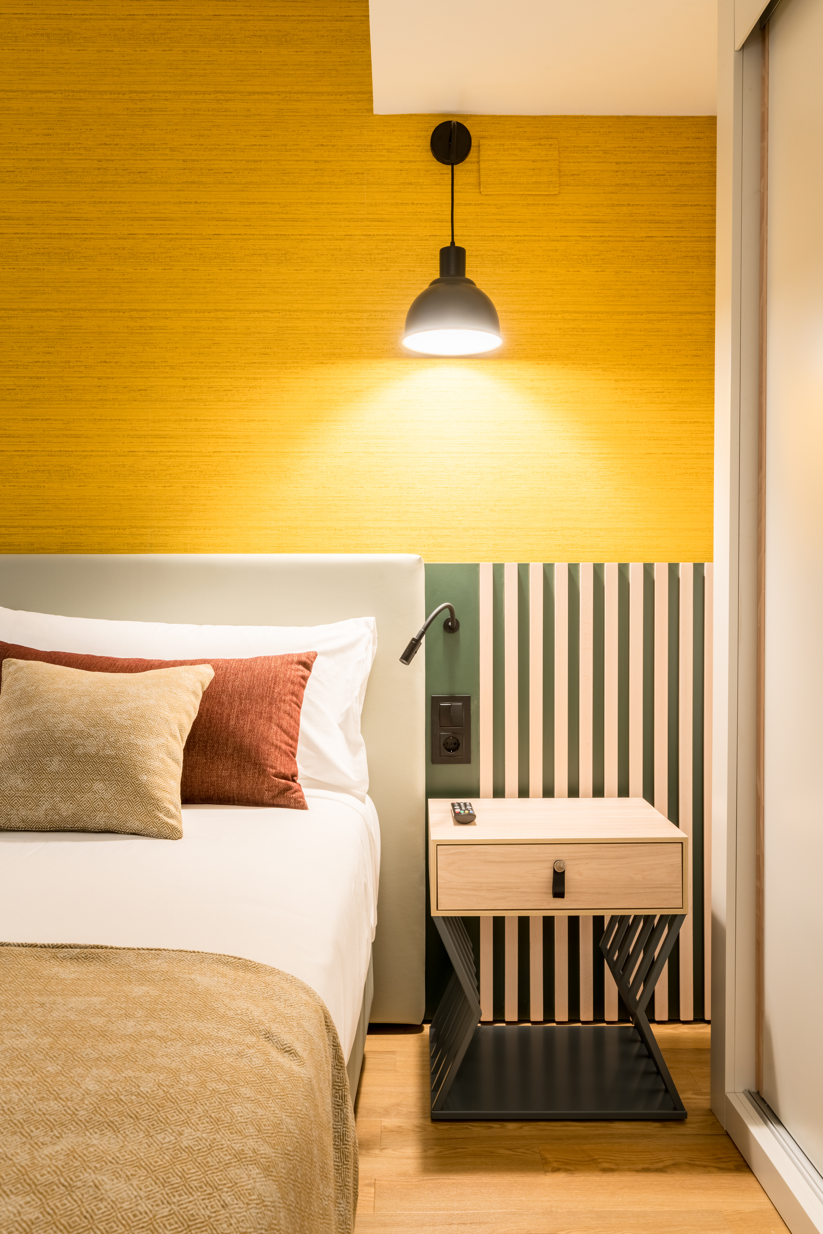 APTO. 1 BEDROOM QUEEN BED GROUNDFLOOR