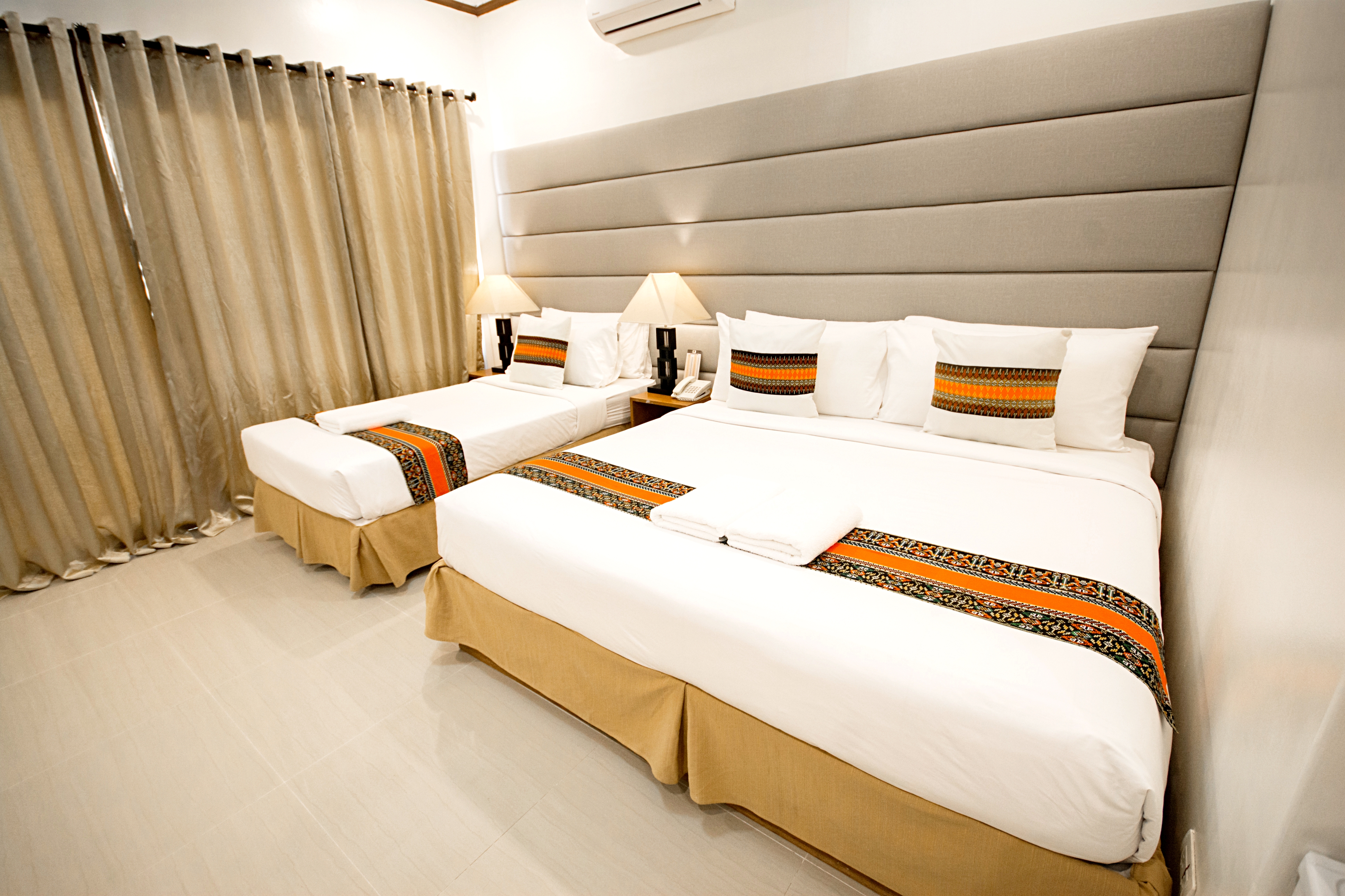 Superior Beachfront Room