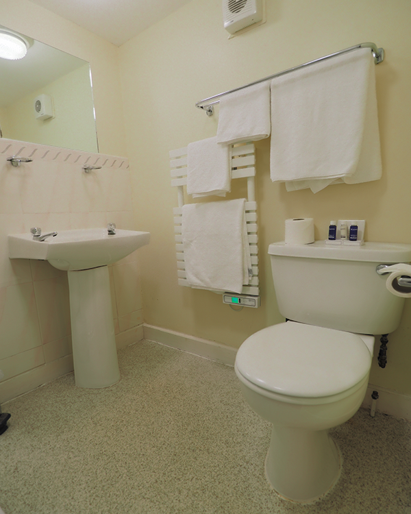 Clean bathroom in the Royal Hotel, Stornoway, Isle of Lewis