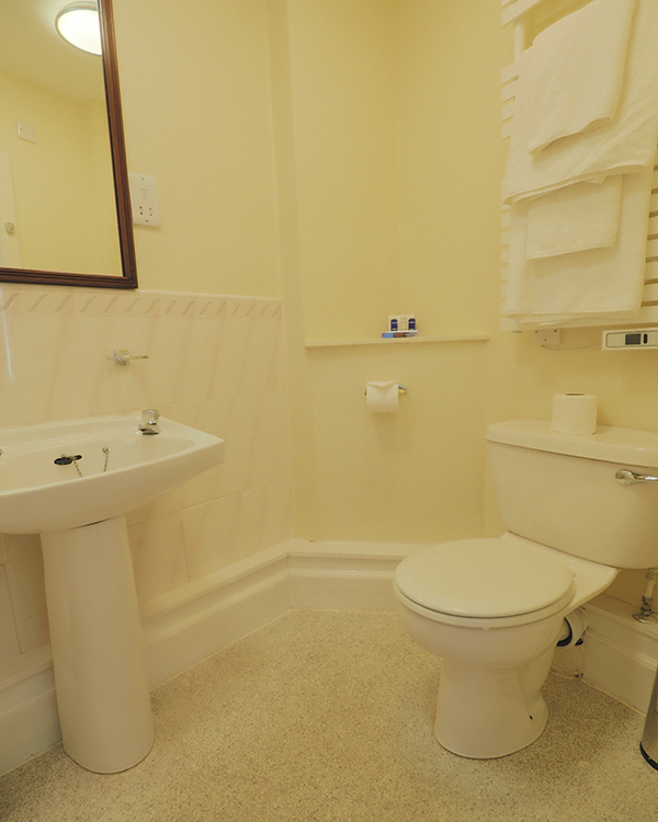 Clean bathroom in the Royal Hotel, Stornoway, Isle of Lewis