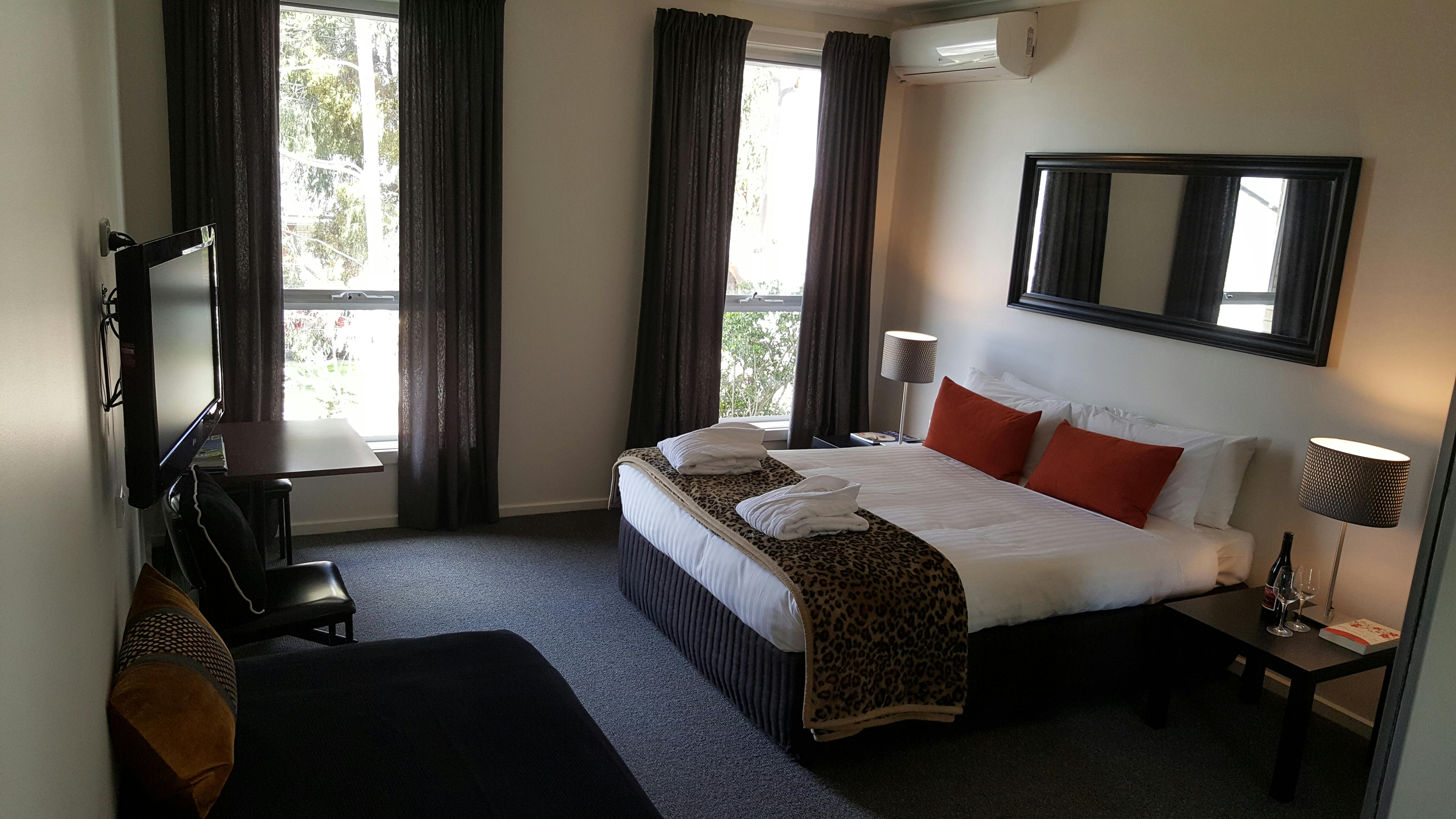 Superior Queen Room | Prom Country Lodge