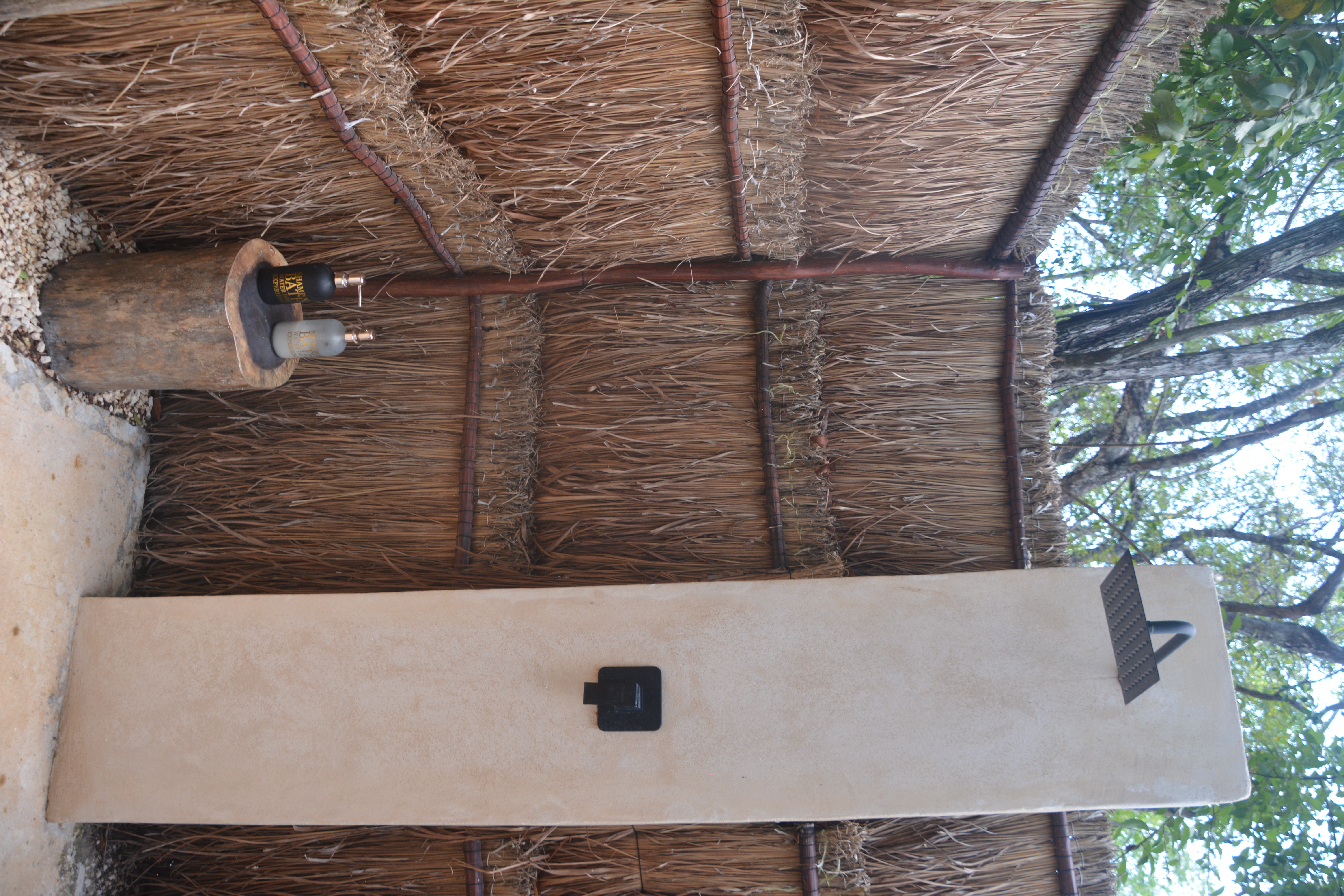 Ducha al exterior Outdoor shower