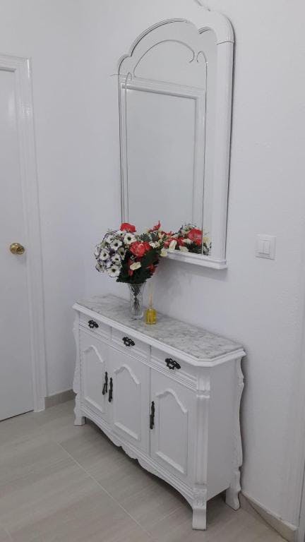 Deluxe 3 Bed Apartment with 2 balconies (M1) | Gran Notch Apartments