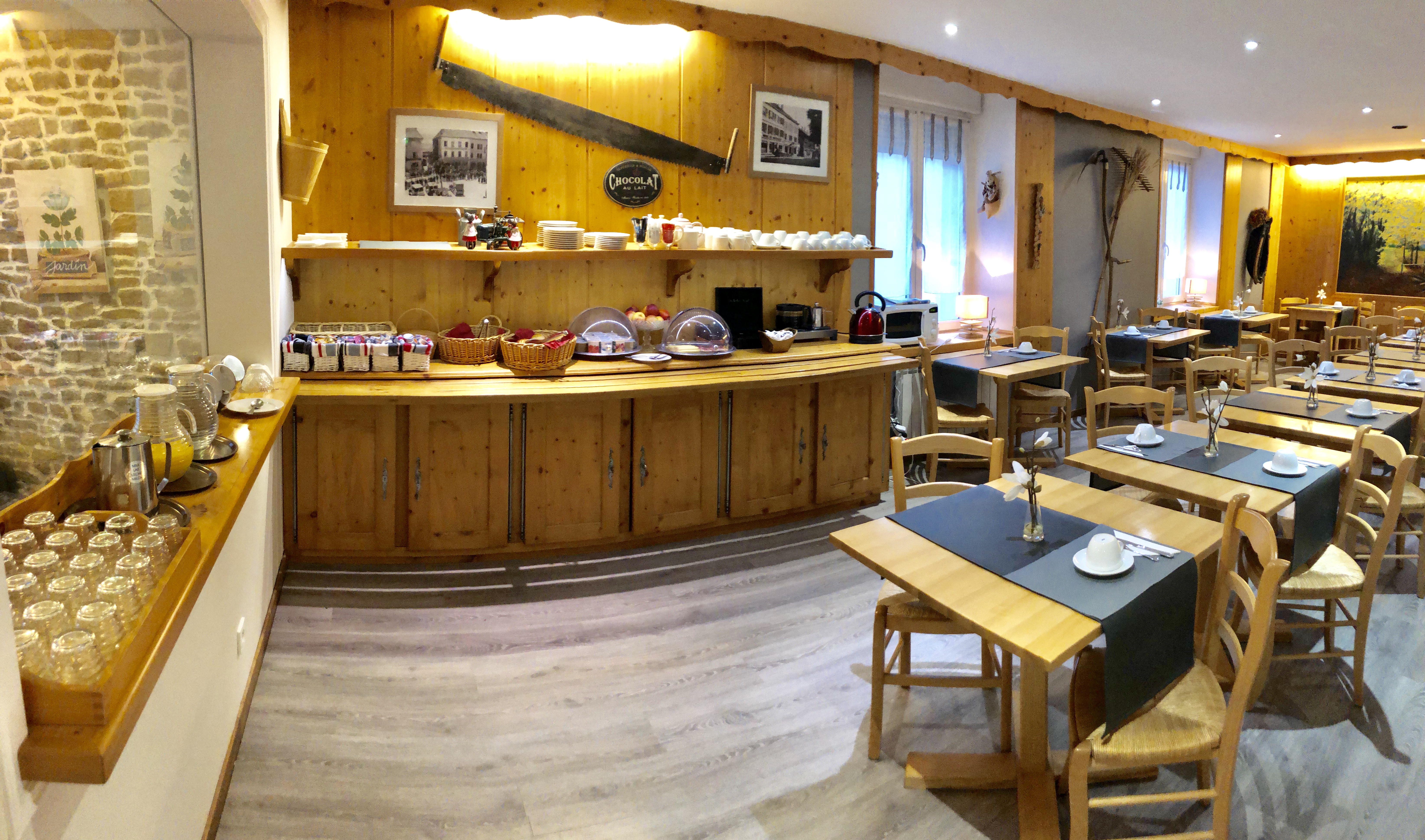 Salle de petit déjeuner