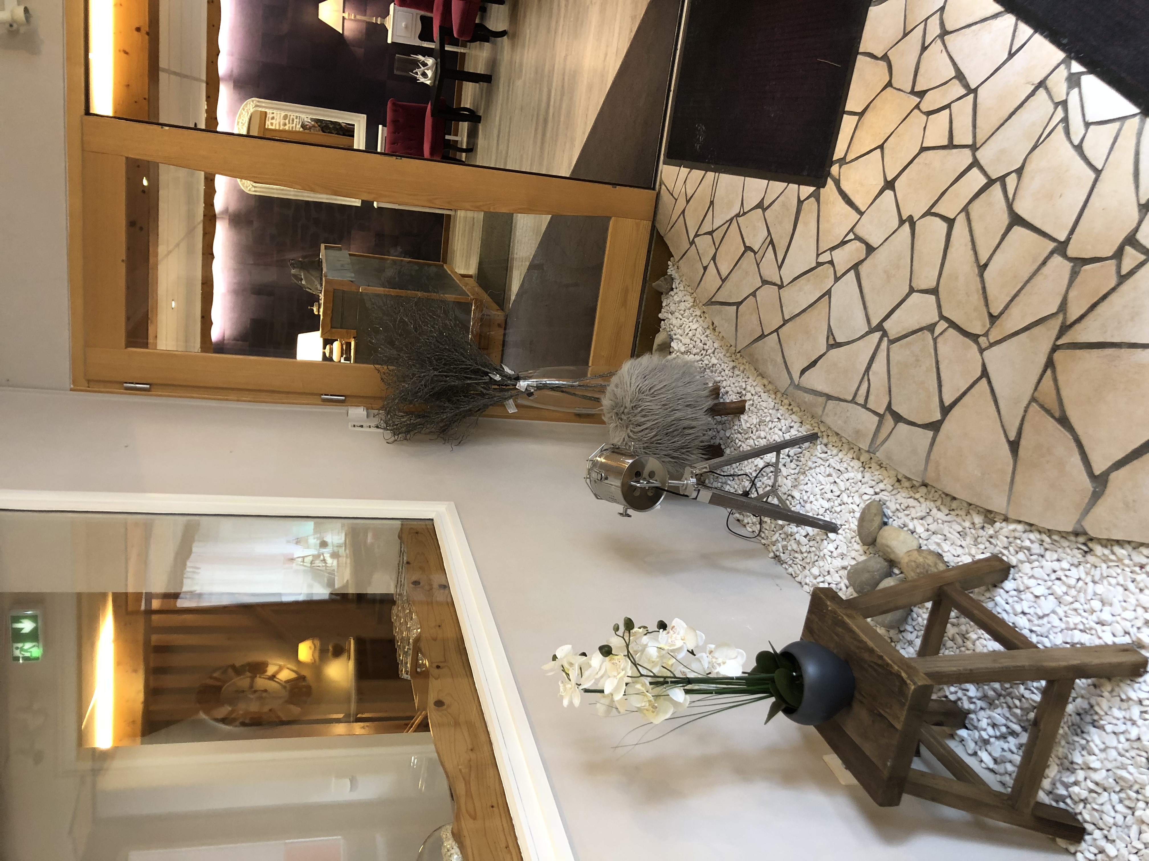 Réception de l'hôtel Les Montagnards