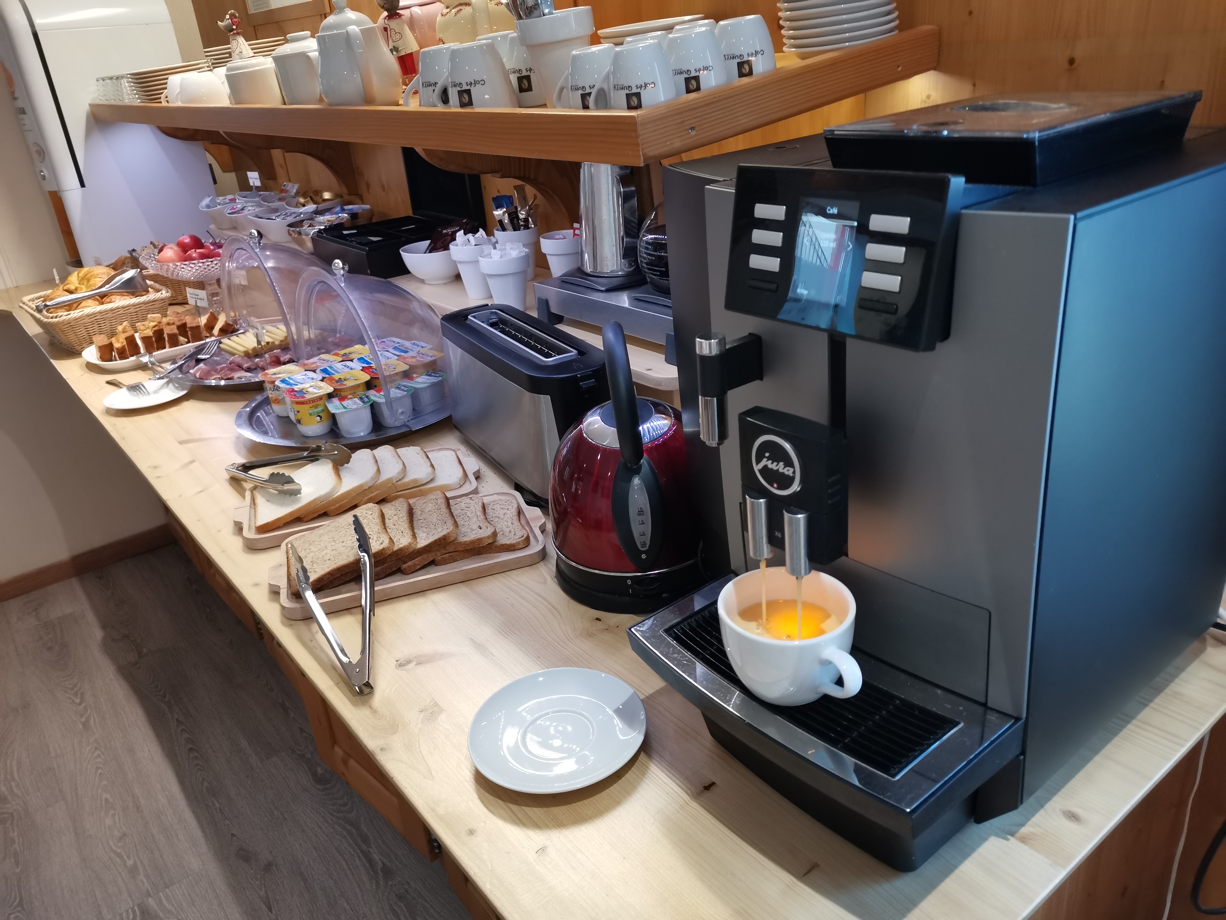 buffet petit déjeuner