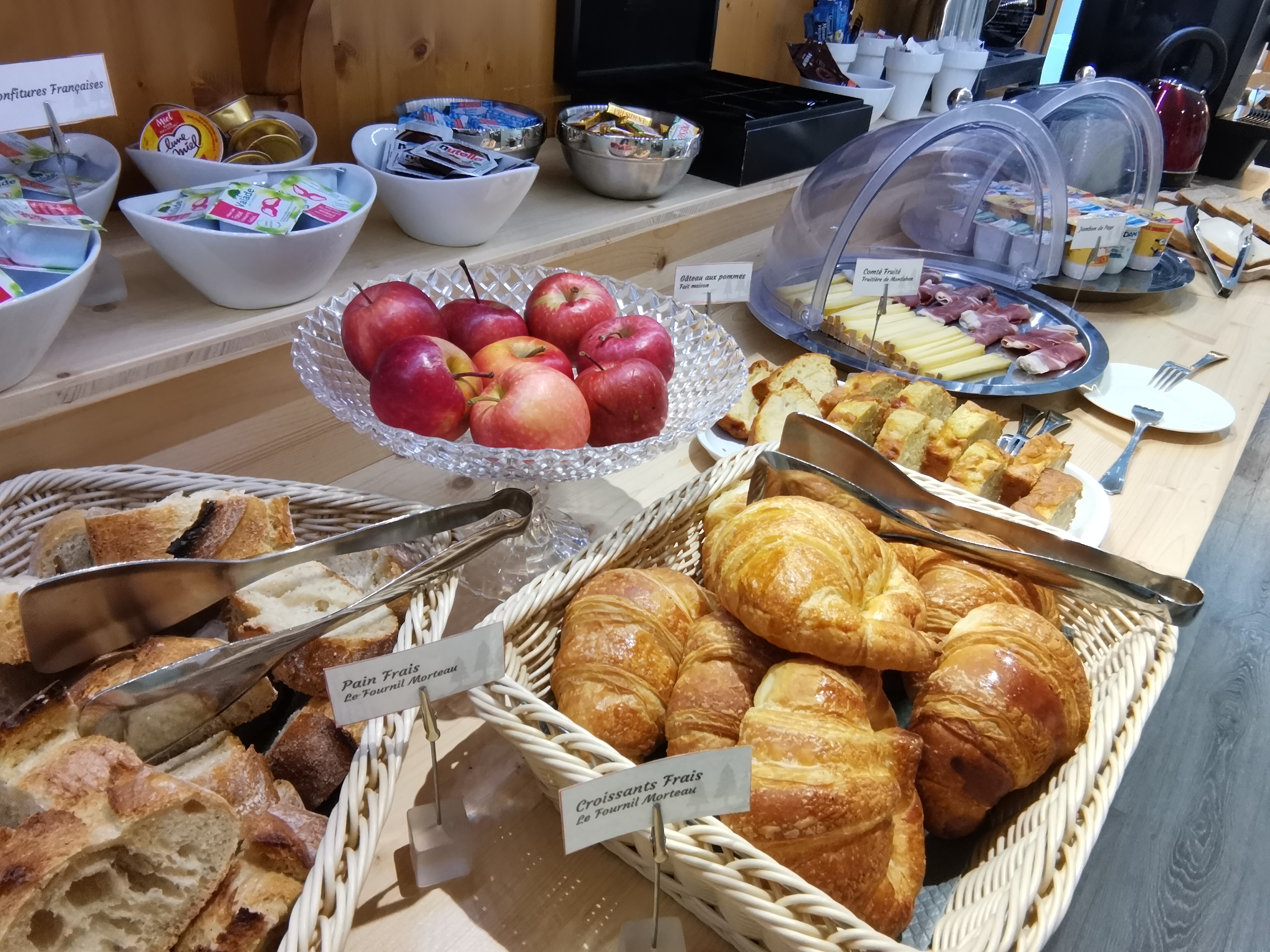 buffet petit déjeuner
