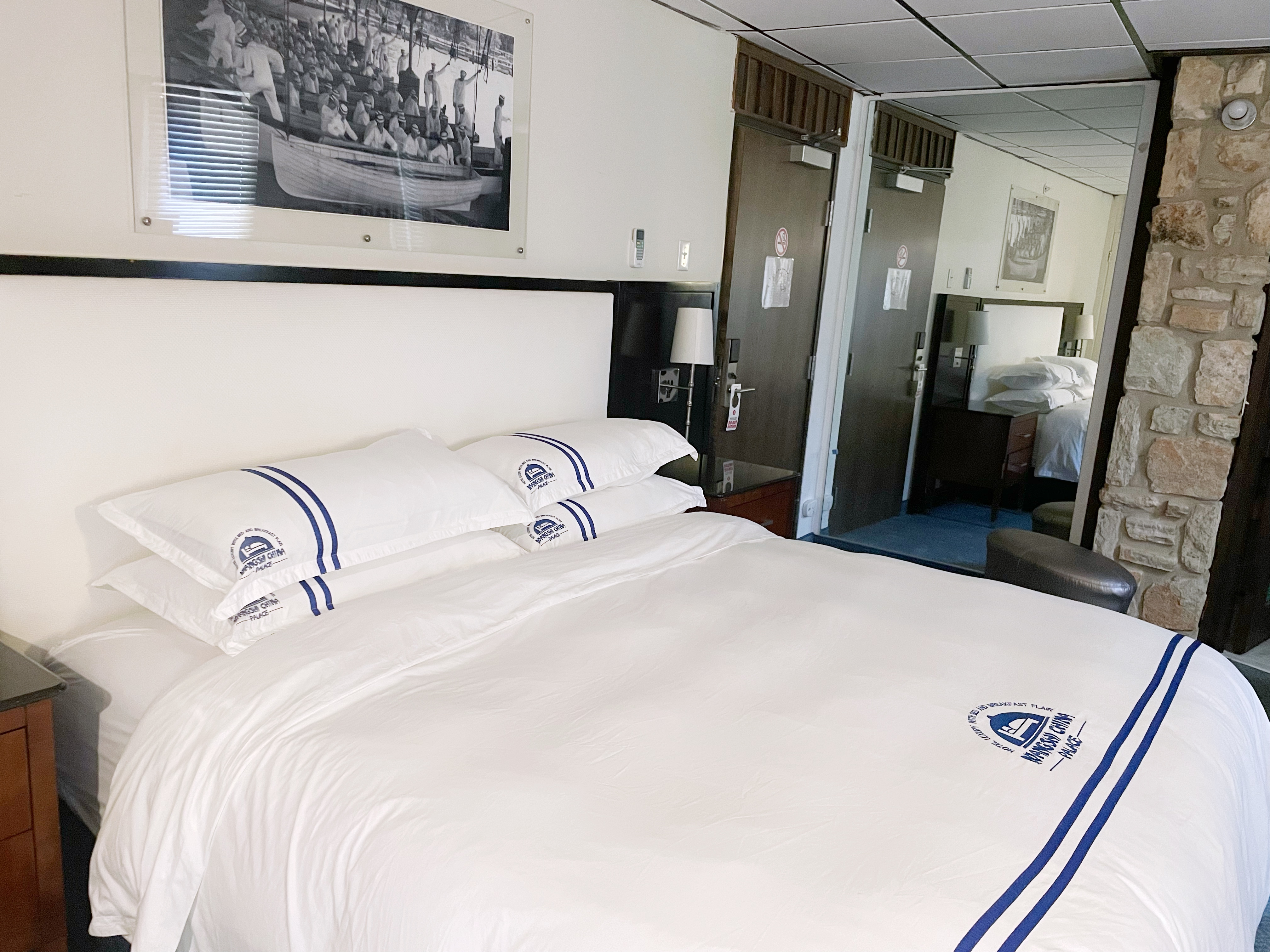 Signature room shower jacuzzi tub patio with fire pit and garden view