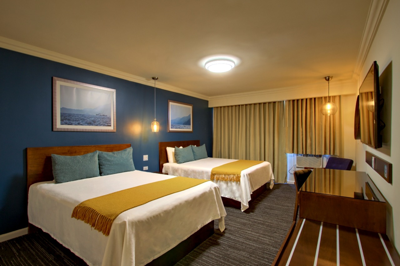 Home Corona Hotel & Spa