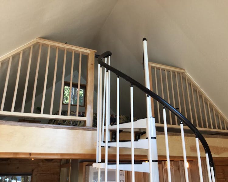 Lakeview Cabin spiral staircase