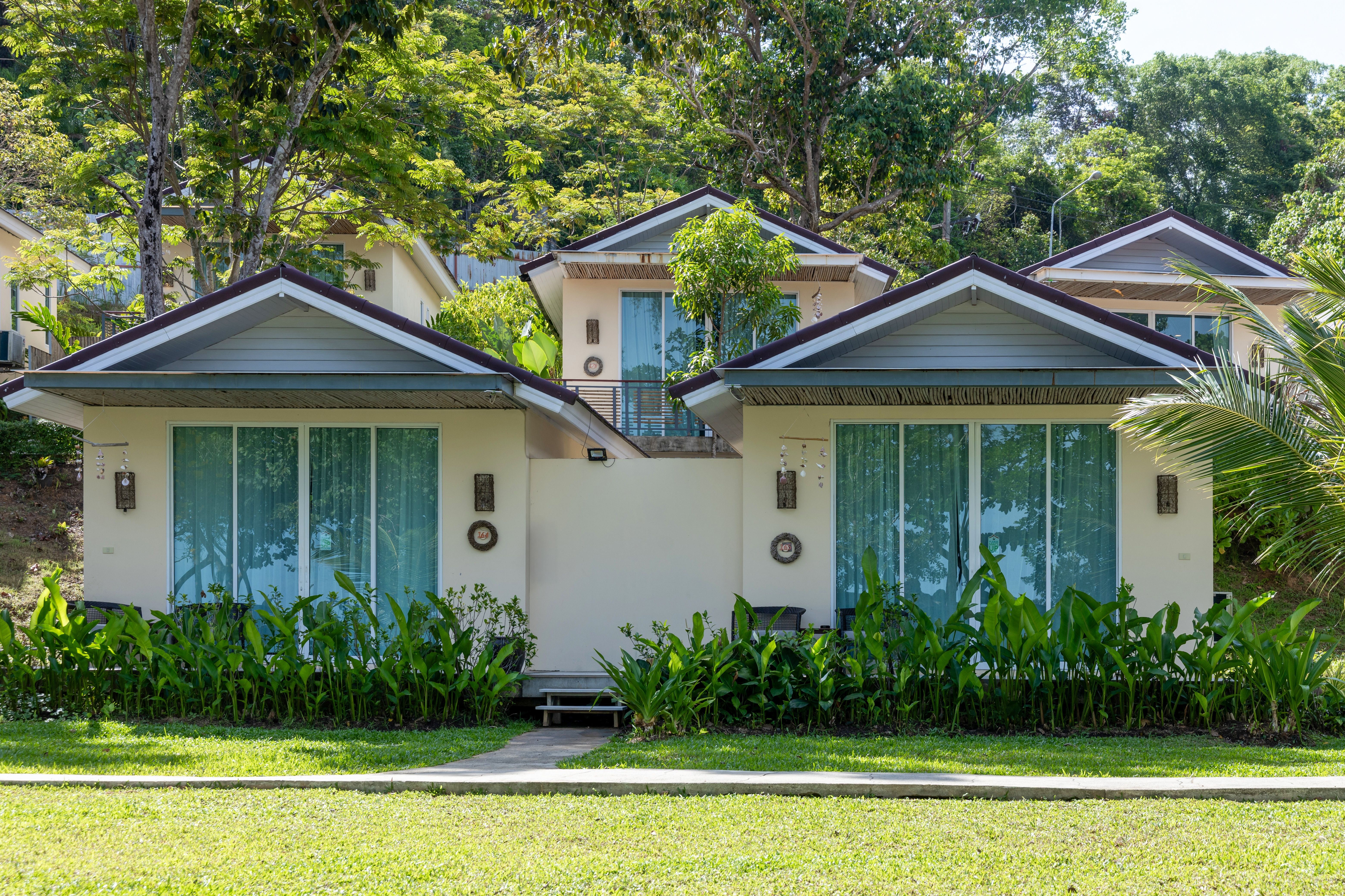 Beach bungalow 1