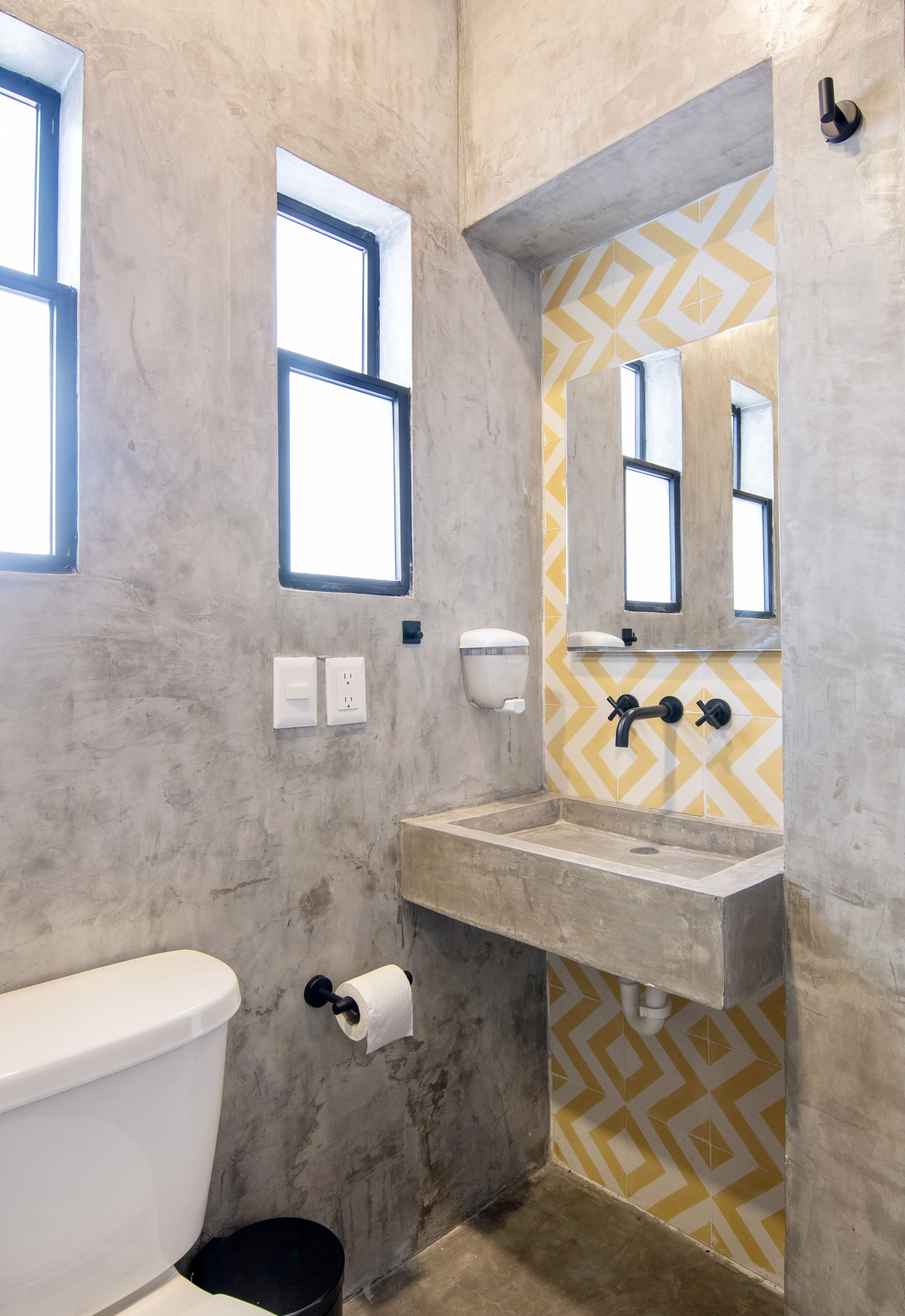 Private Room Double Bed + Single Sofa Bed