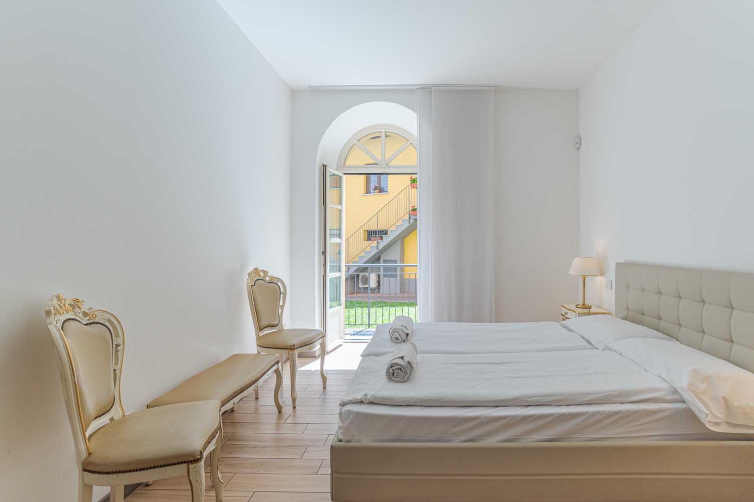 1 BED XX Garden View