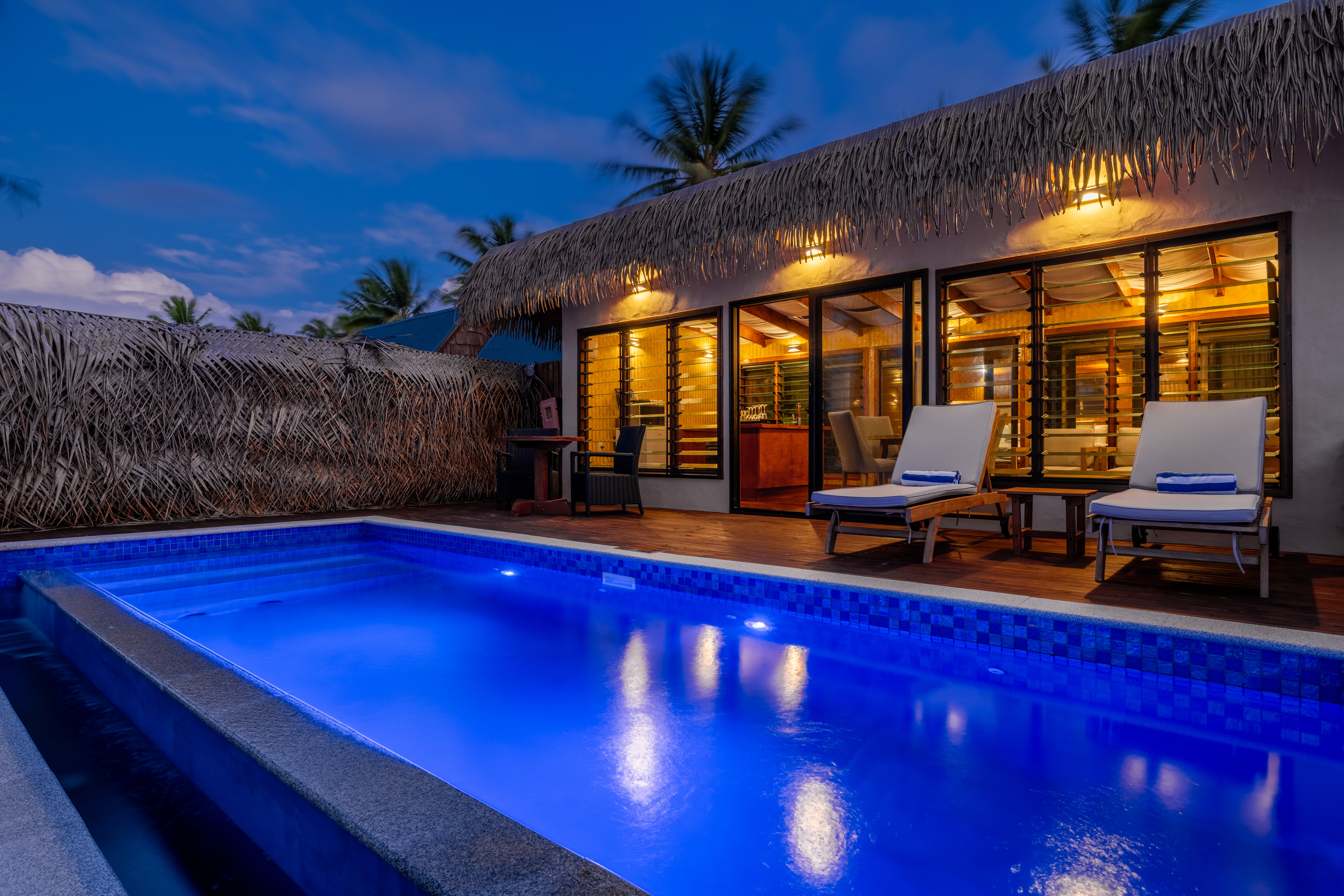 Beachfront Private Infinity Pool Villa