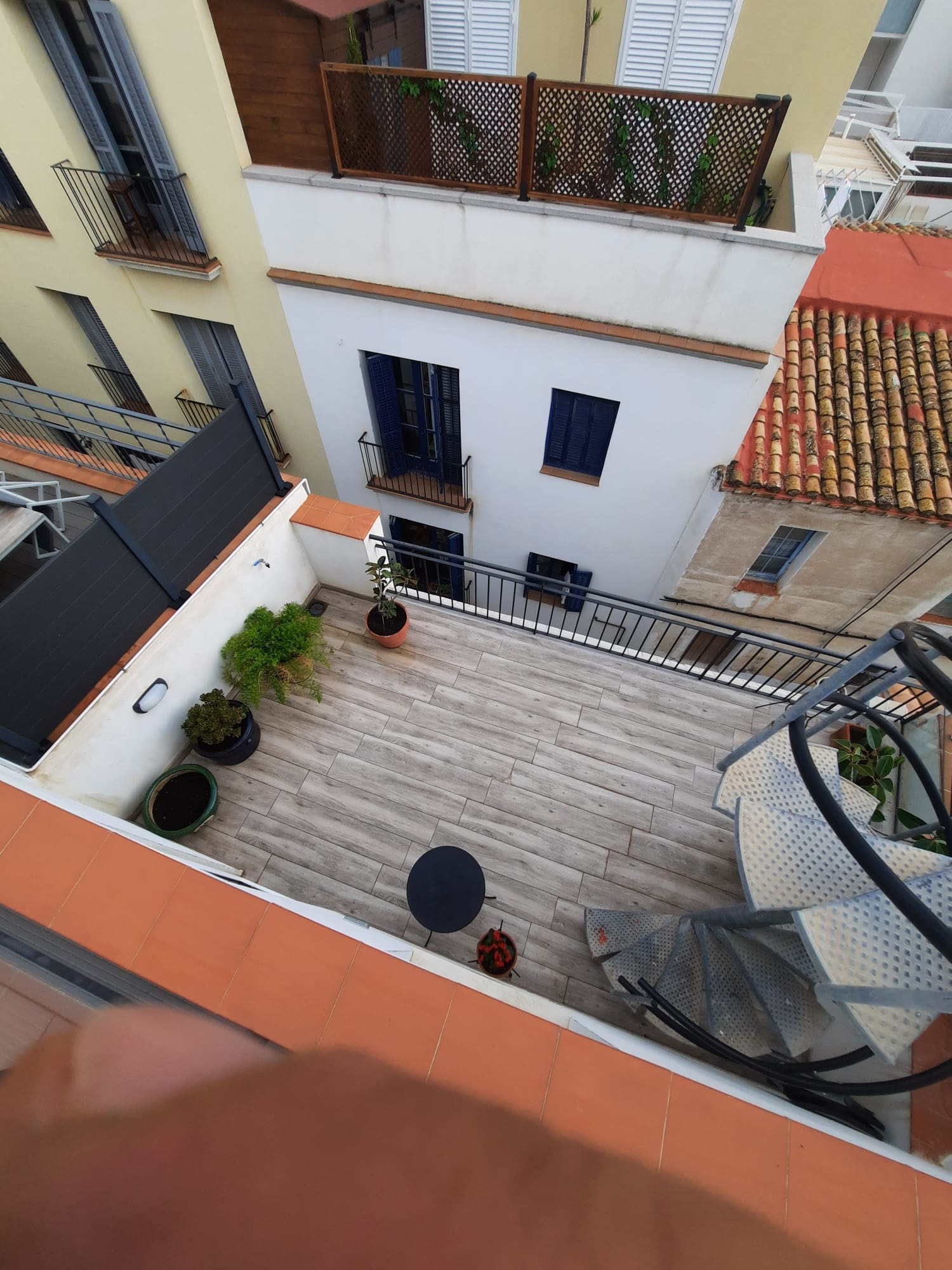 Balcón común 4ª planta