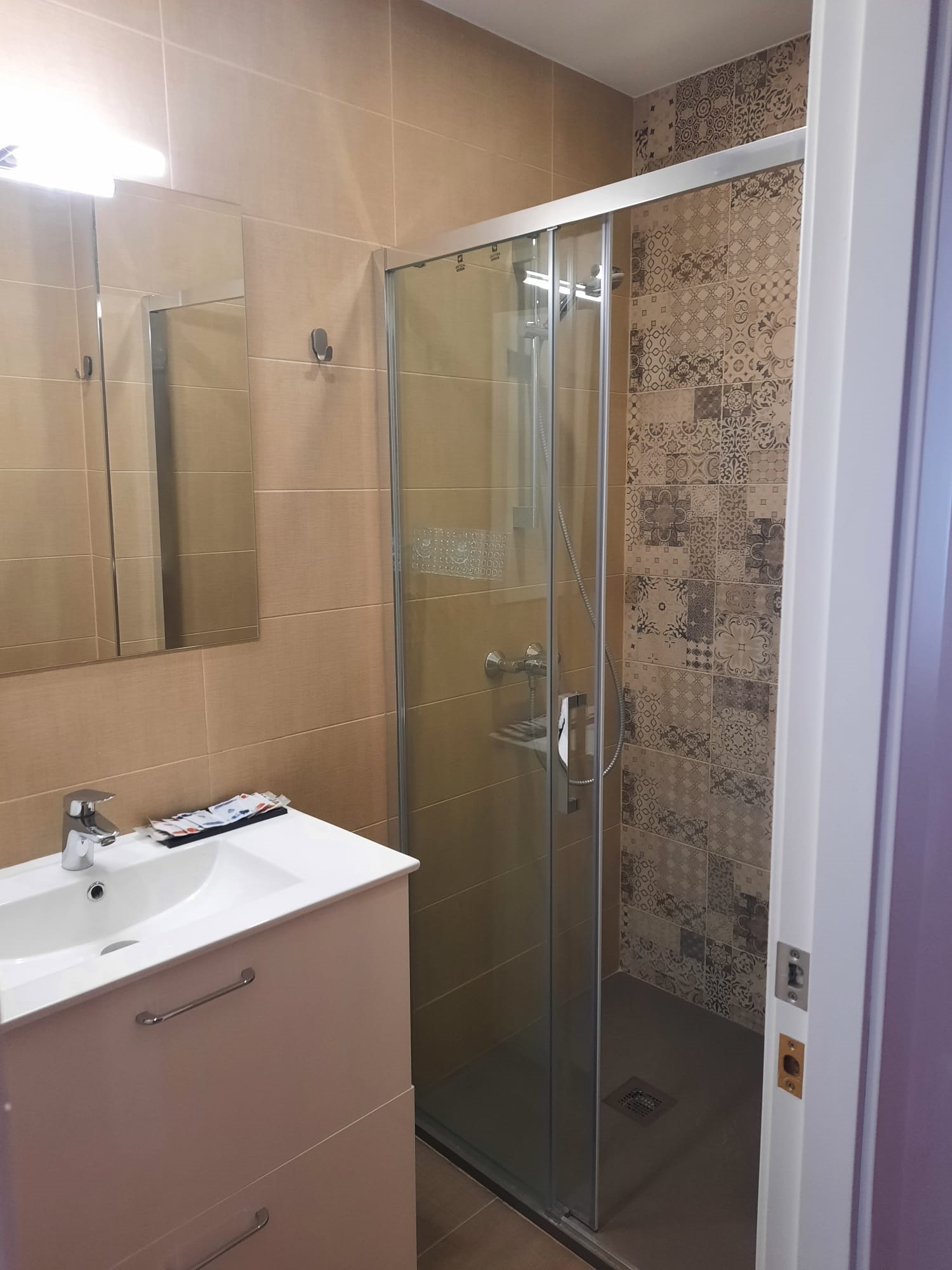 Planta 3, habitación con balcón.