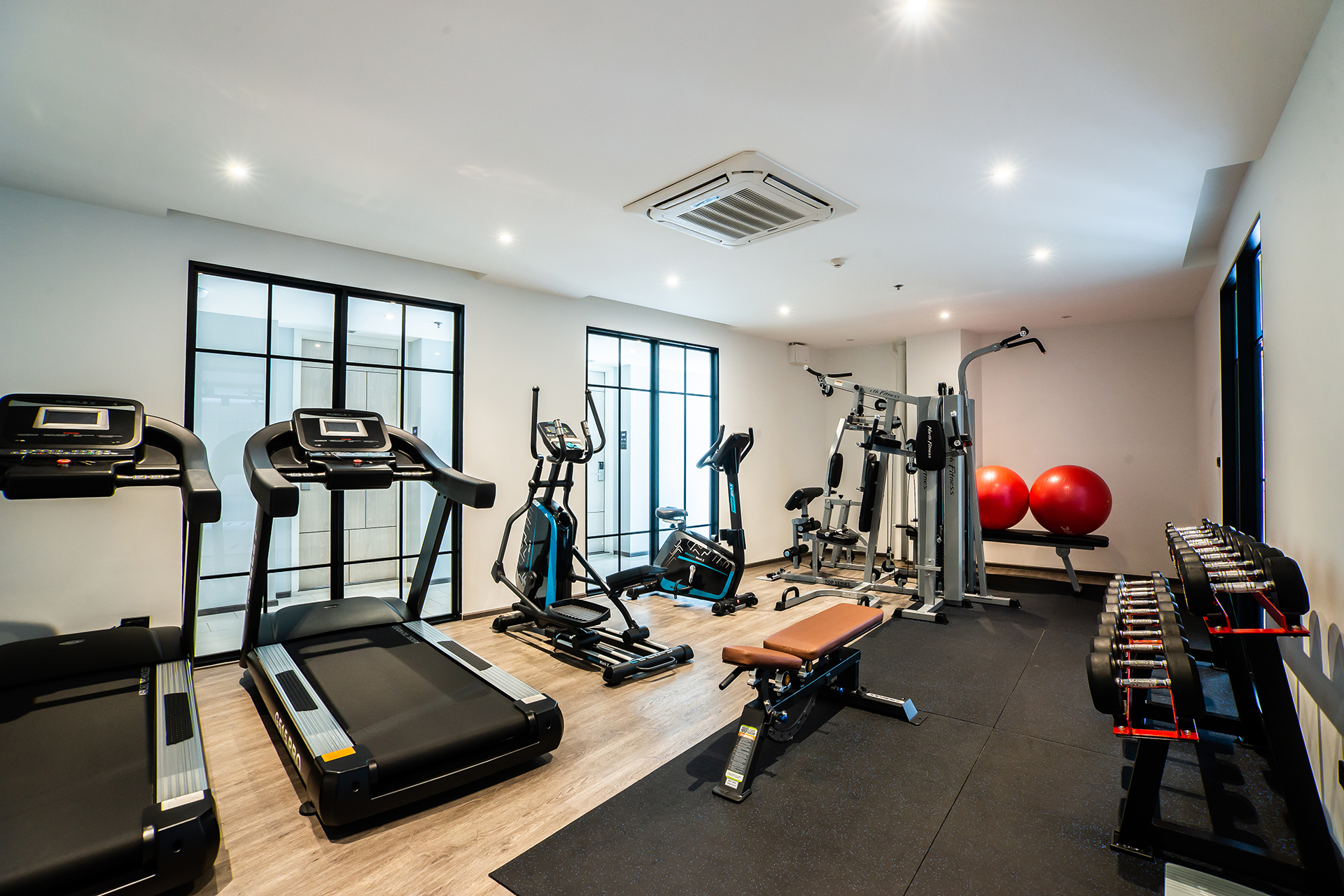 Fitness, 파타야 호텔, 엘레강트 호텔