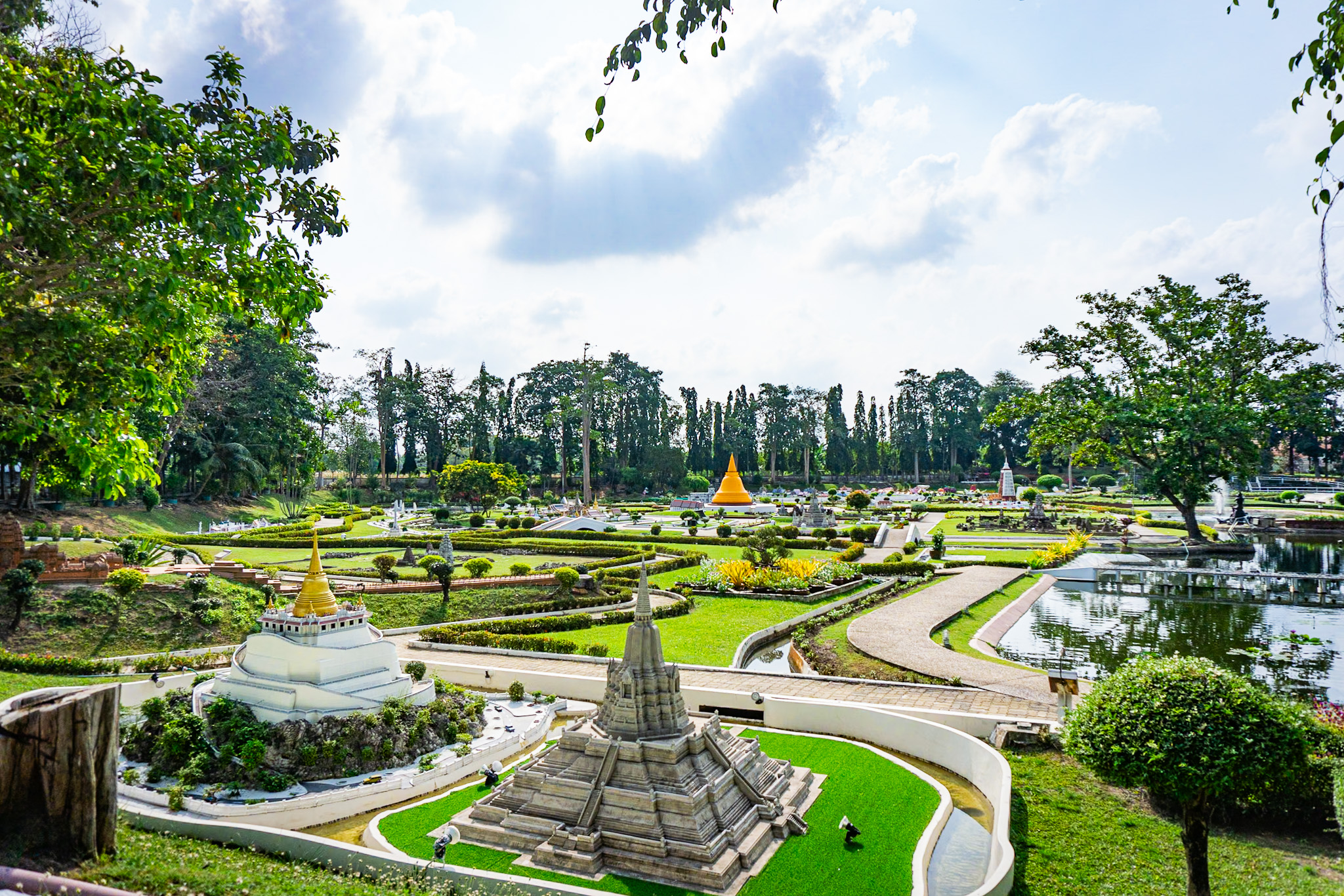 Mini Siam