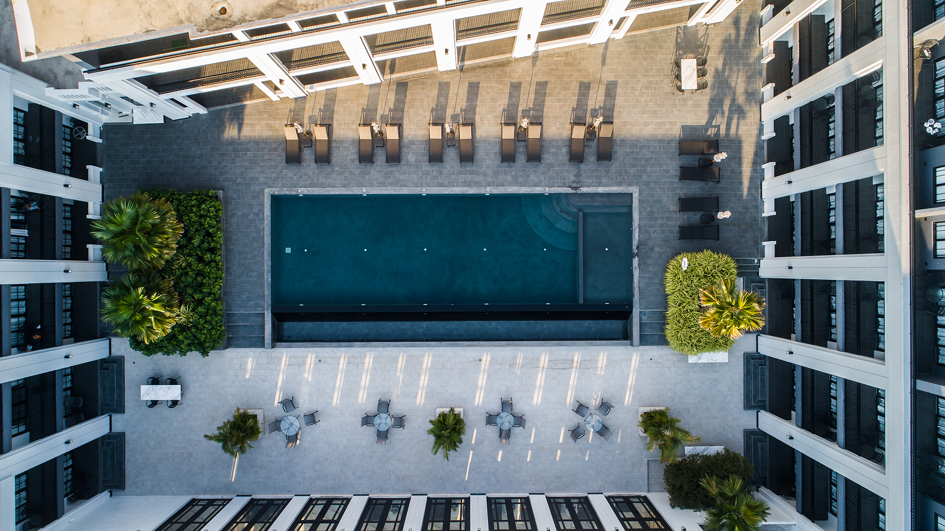 Swimming Pool, 파타야 호텔, 엘레강트 호텔