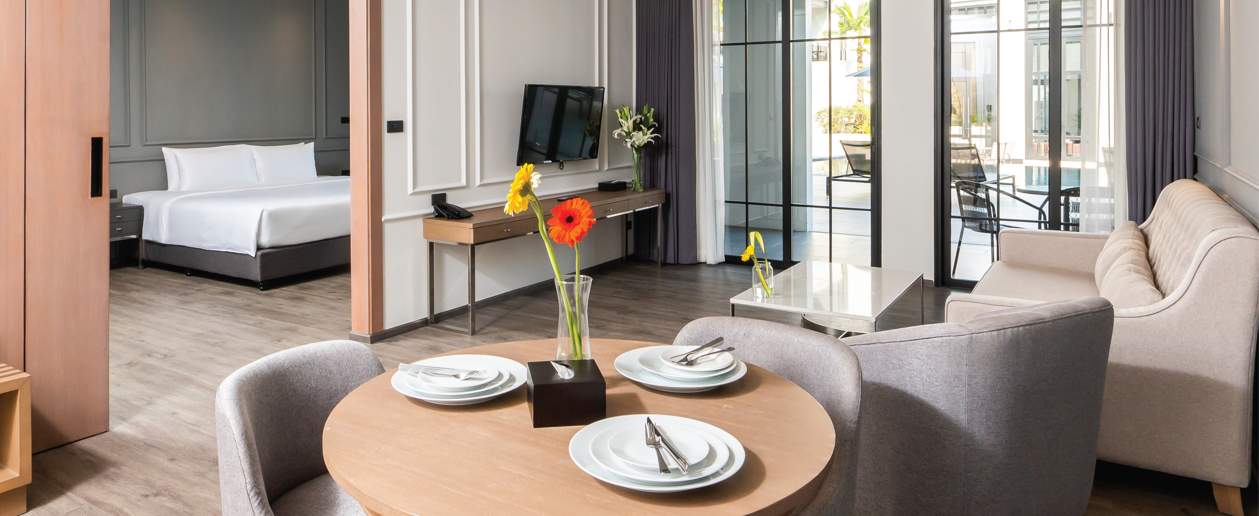 One Patio Suite Pool Access, Pattaya Hotel, Elegant Hotel, One Patio Hotel, 파타야 호텔, 엘레강트 호텔