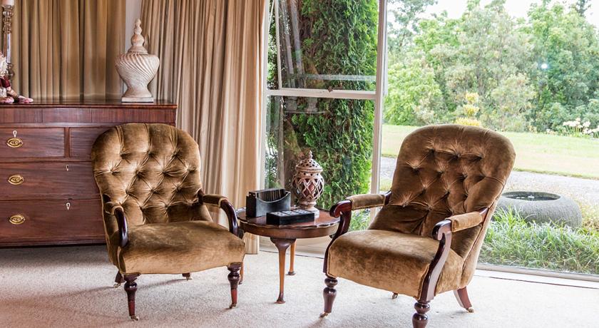 Many places to sit and chat