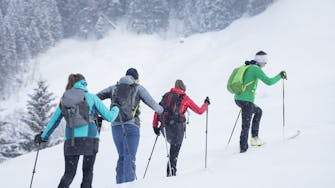 Group tourskiing in Rauris