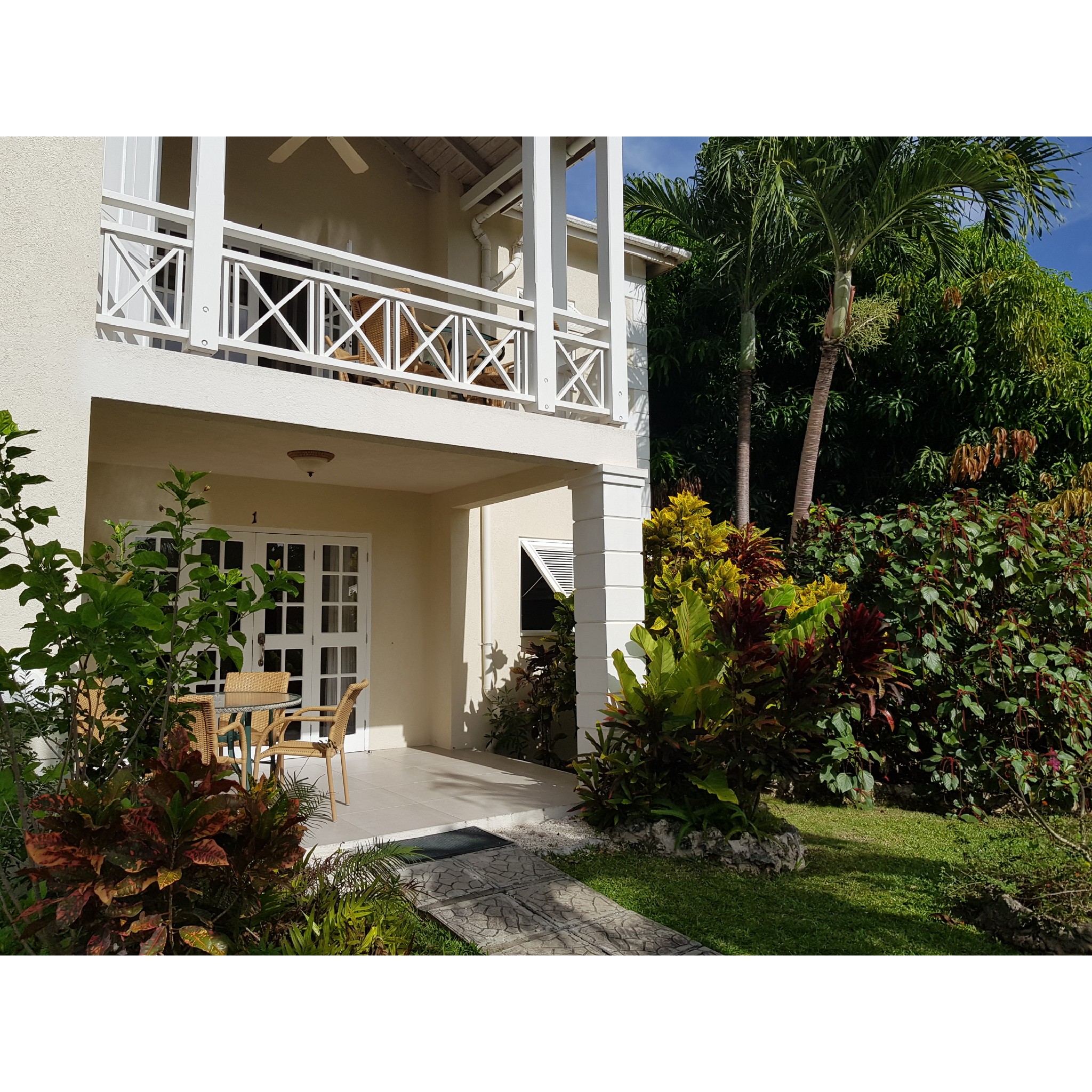 Shades Apt 1 - Two Bedroom (Ground floor)